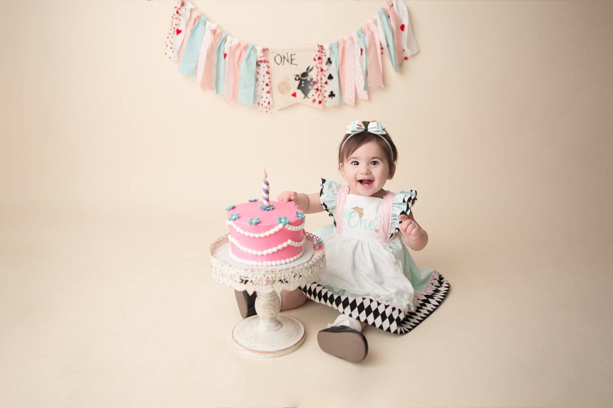 One Year Smash Cake: Pricing & Packages 1 Alice_AlbumCover-1